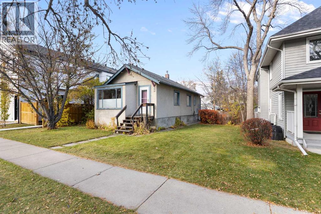 206 12 Avenue NE Property Photo 1