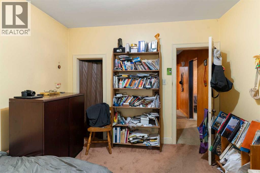 206 12 Avenue Ne Property Photo 14