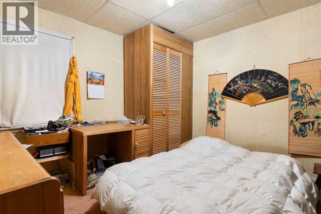 206 12 Avenue Ne Property Photo 17