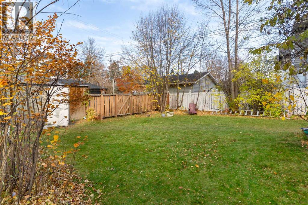 206 12 Avenue Ne Property Photo 32