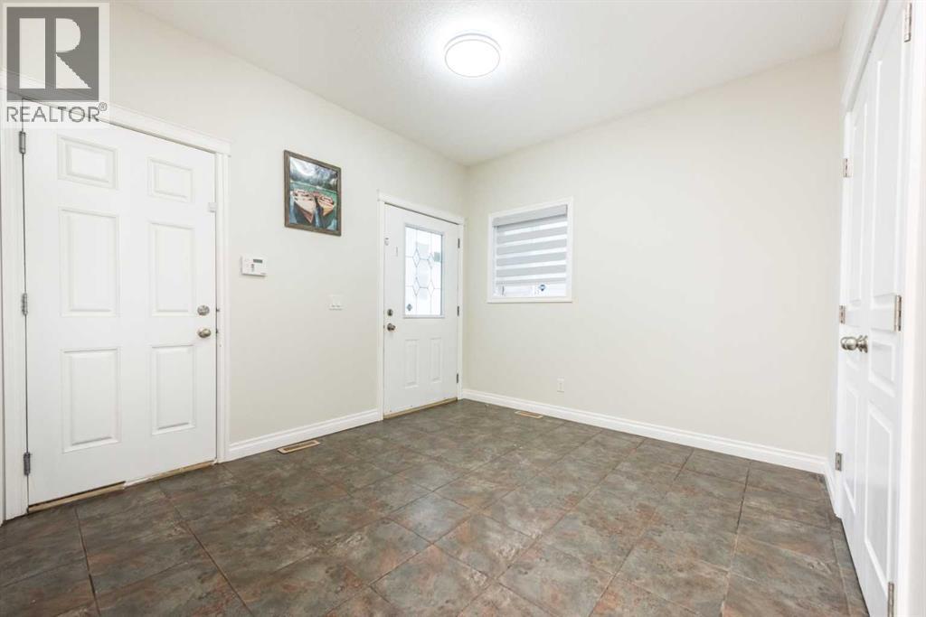 422 Taralake Way Ne Property Photo 20