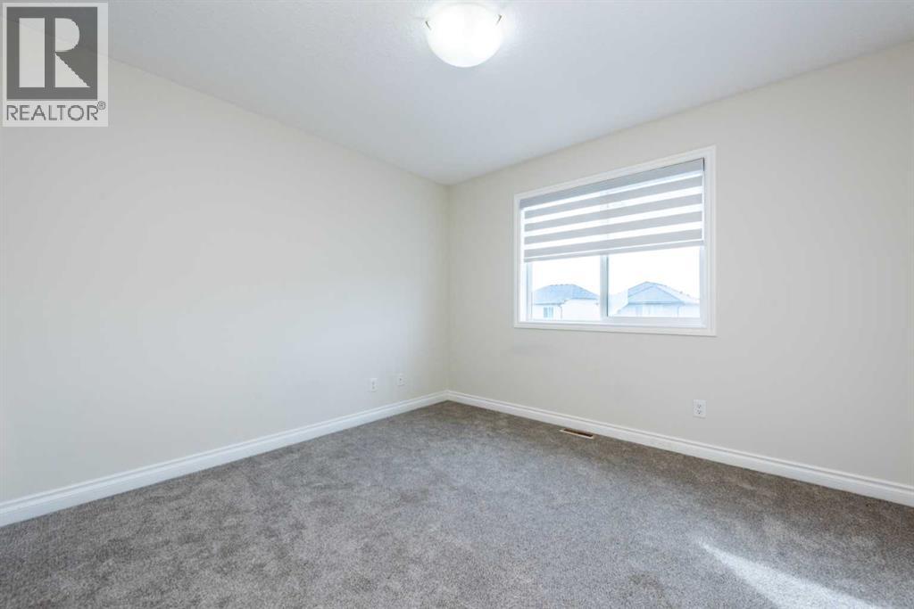 422 Taralake Way Ne Property Photo 29