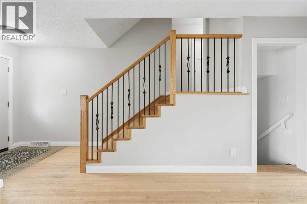 9 Foxwell Road Se Property Photo 22