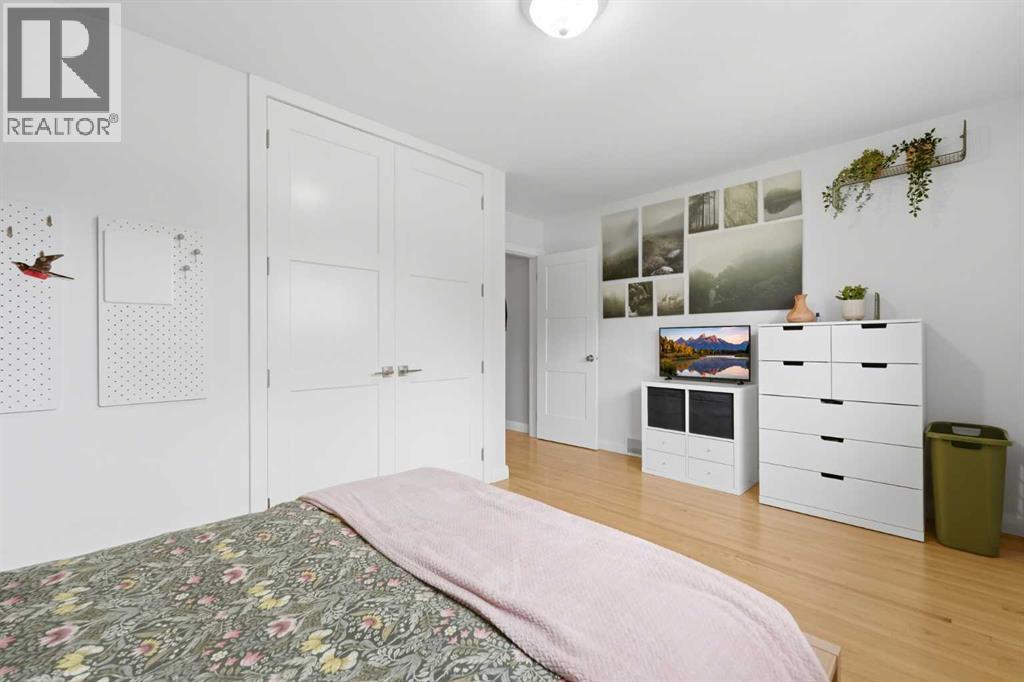 9 Foxwell Road Se Property Photo 24