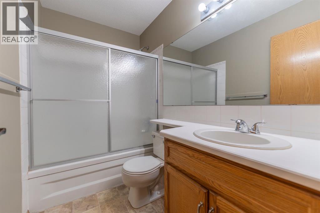 16 Davis Close Property Photo 23