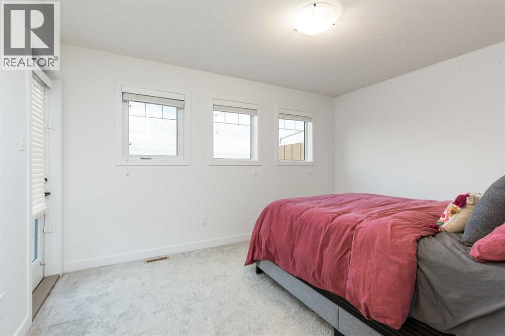 210 Firelight Way West Property Photo 19