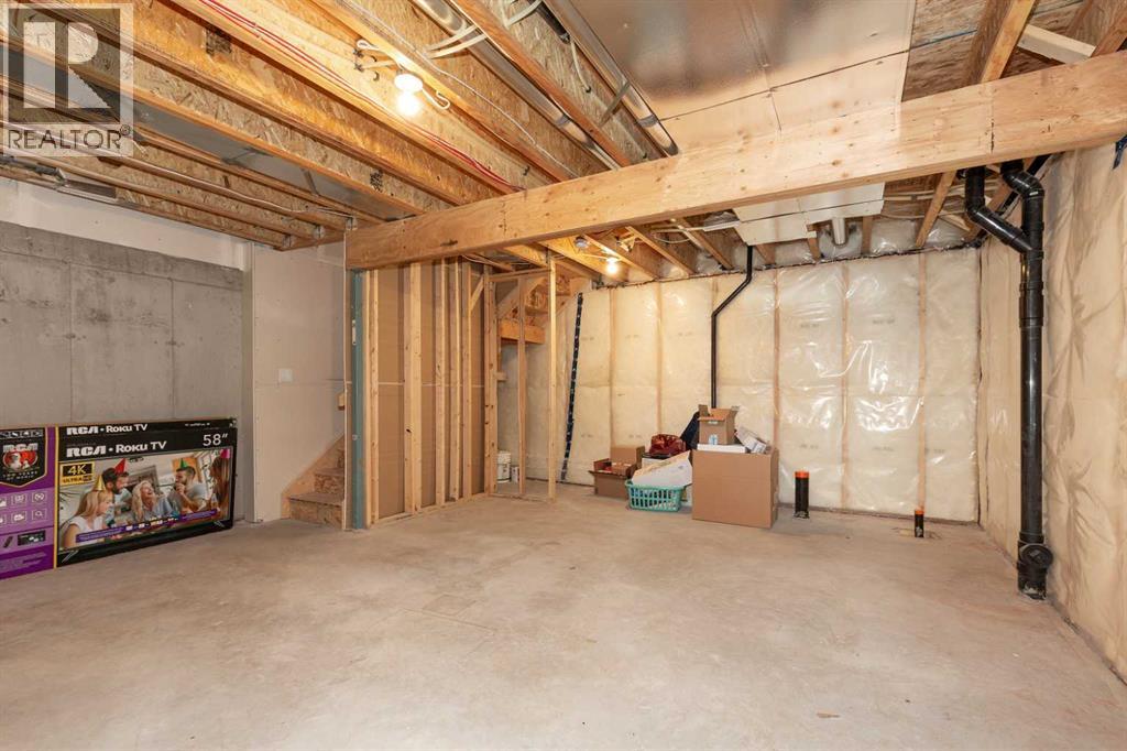 210 Firelight Way West Property Photo 29