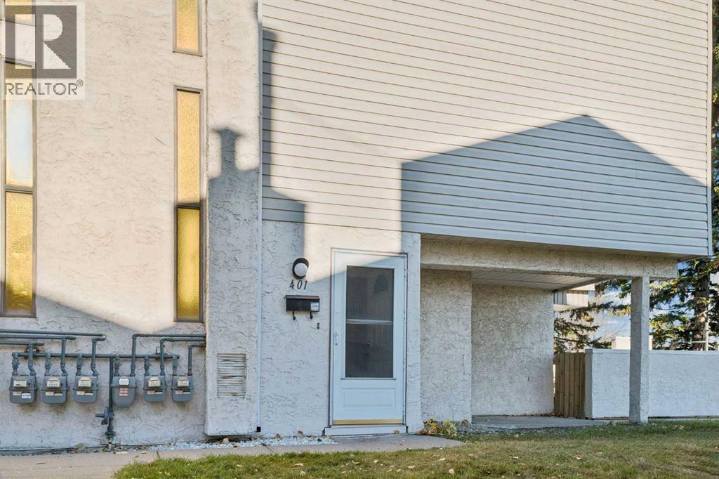 3500 Varsity Drive Northwest Property Photo 2