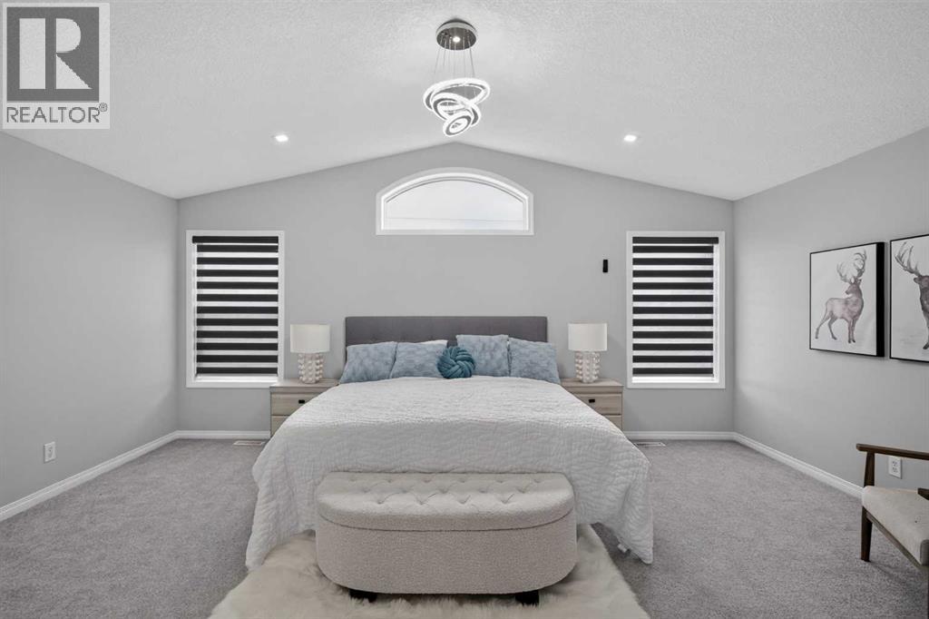 1433 Strathcona Drive Sw Property Photo 21