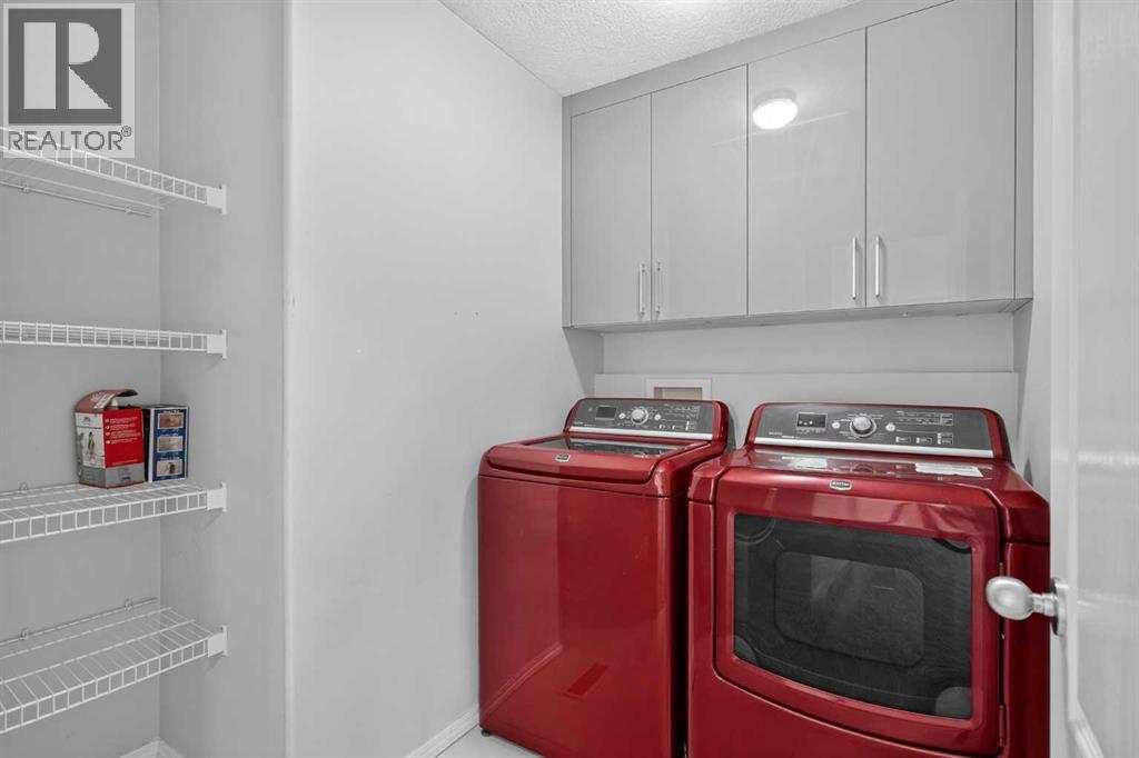 1433 Strathcona Drive Sw Property Photo 30