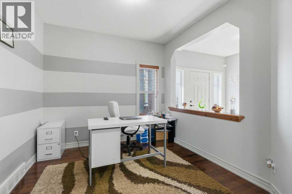 30 Aspen Stone Road Sw Property Photo 4