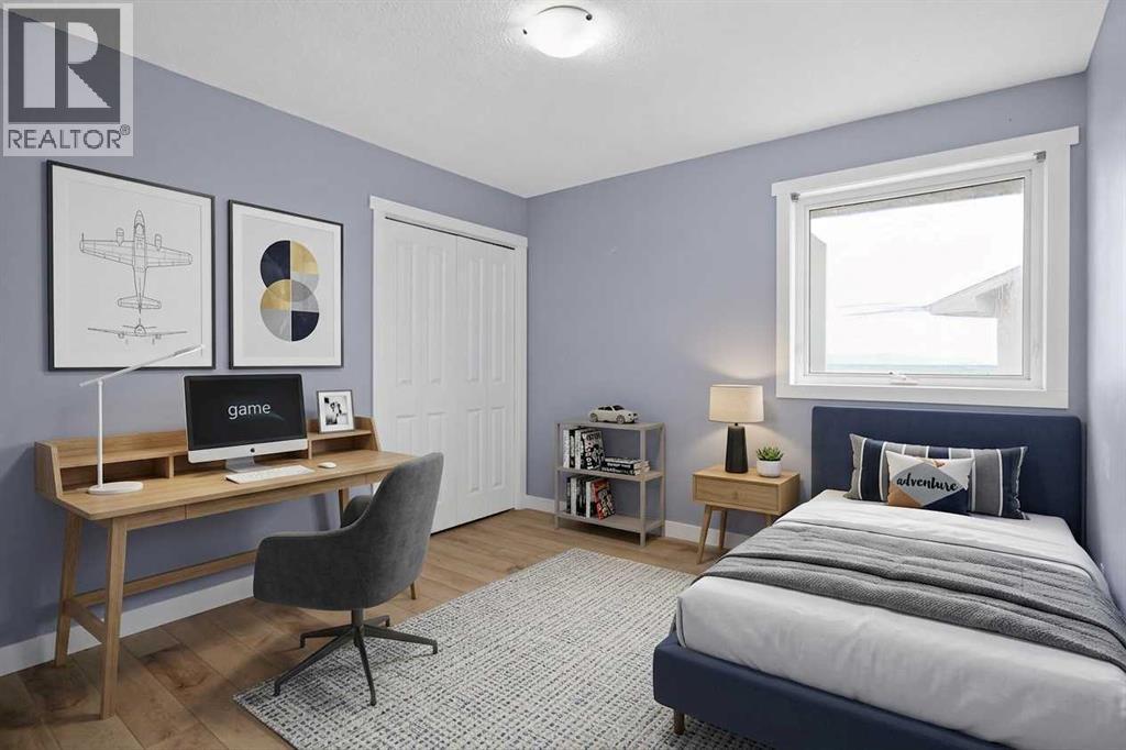 578099 83 Street E Property Photo 13