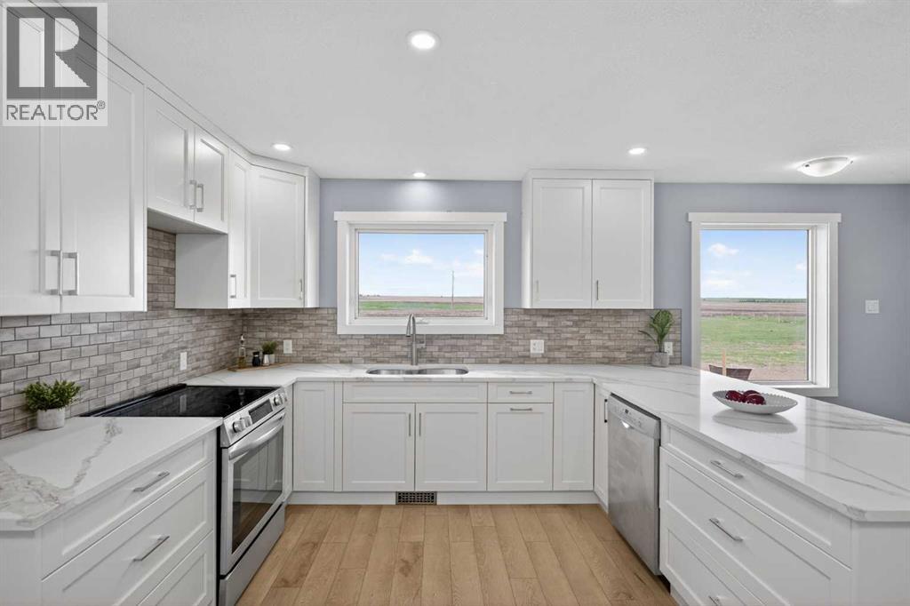578099 83 Street E Property Photo 22