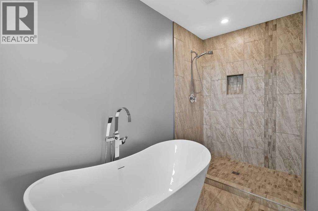 578099 83 Street E Property Photo 32