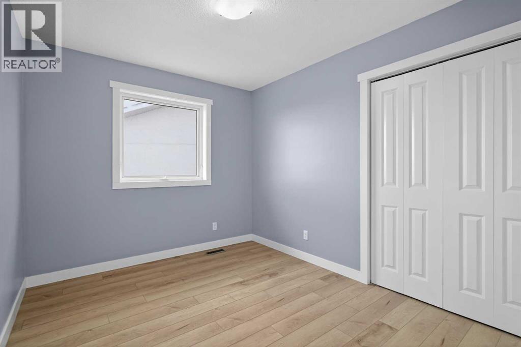 578099 83 Street E Property Photo 36