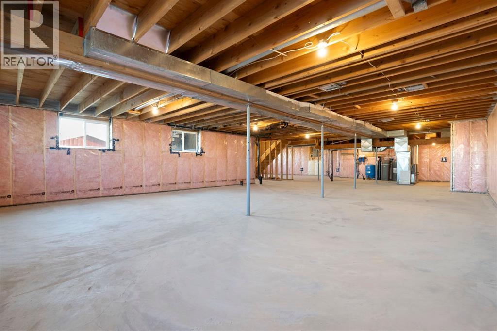 578099 83 Street E Property Photo 41