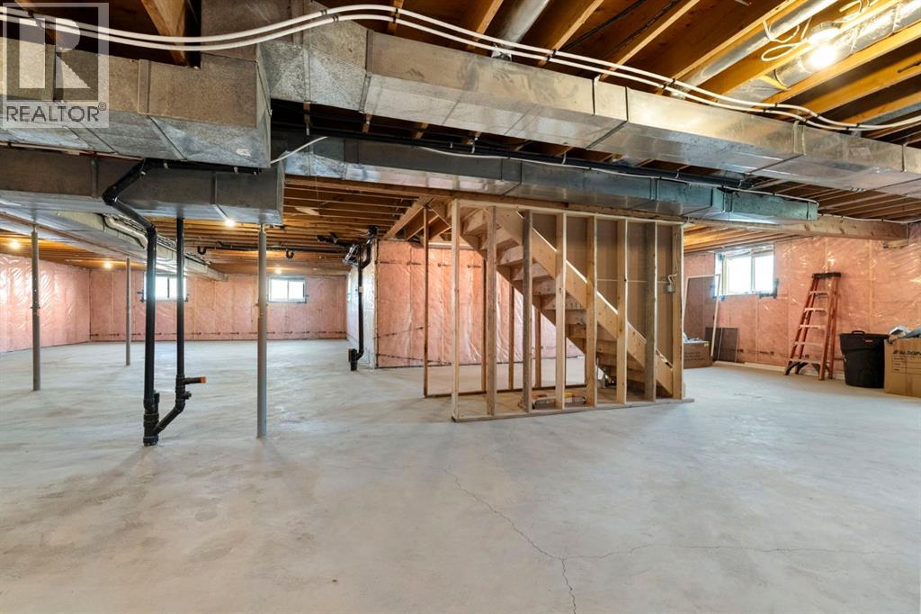 578099 83 Street E Property Photo 42