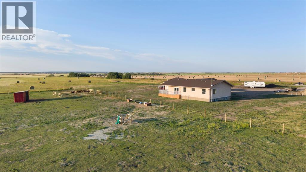 578099 83 Street E Property Photo 50
