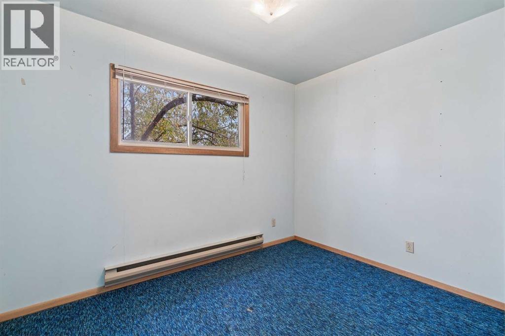 41 Fraser Road Se Property Photo 17