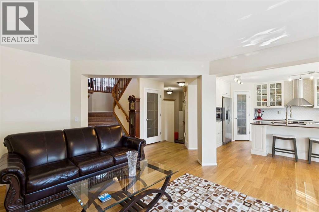 3766 Springbank Drive Sw Property Photo 10