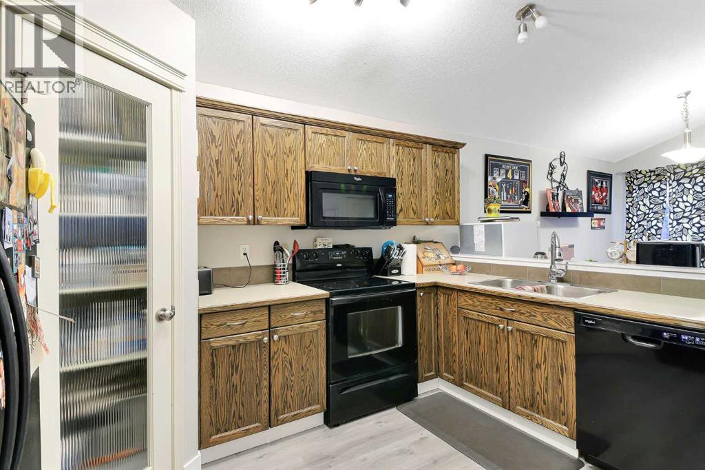220 Jordan Parkway Property Photo 7