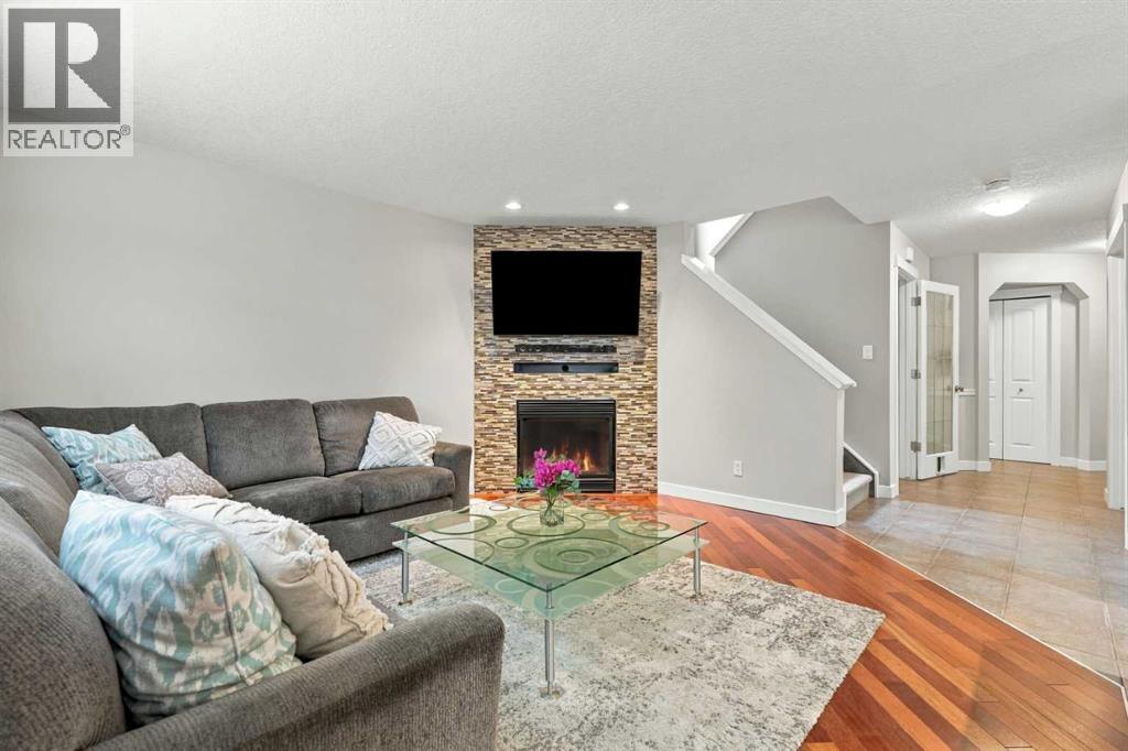 185 Silverado Plains Close Sw Property Photo 7
