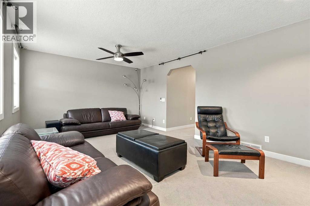 185 Silverado Plains Close Sw Property Photo 21