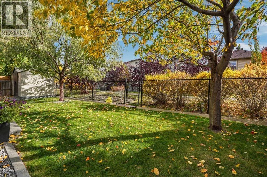185 Silverado Plains Close Sw Property Photo 33