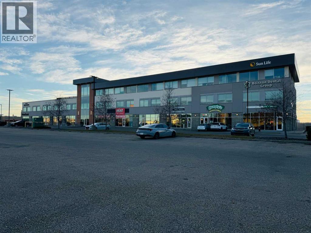 11601 101 Avenue Property Photo 2