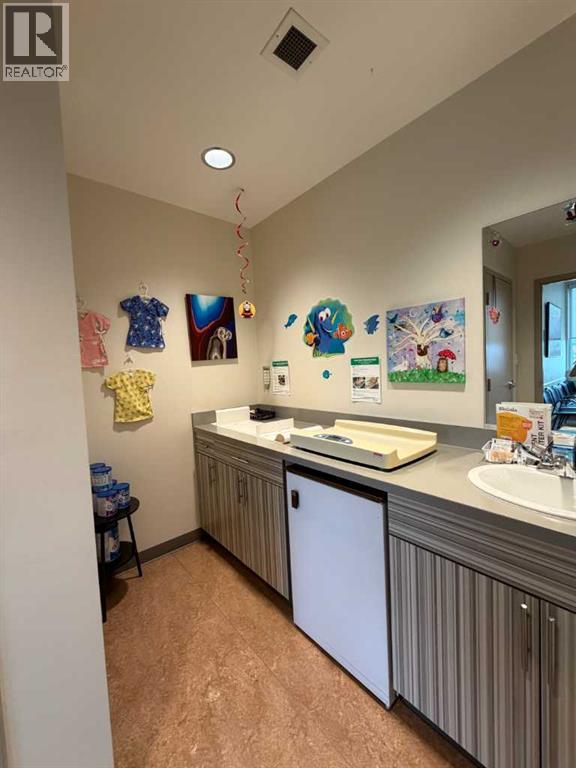 11601 101 Avenue Property Photo 9
