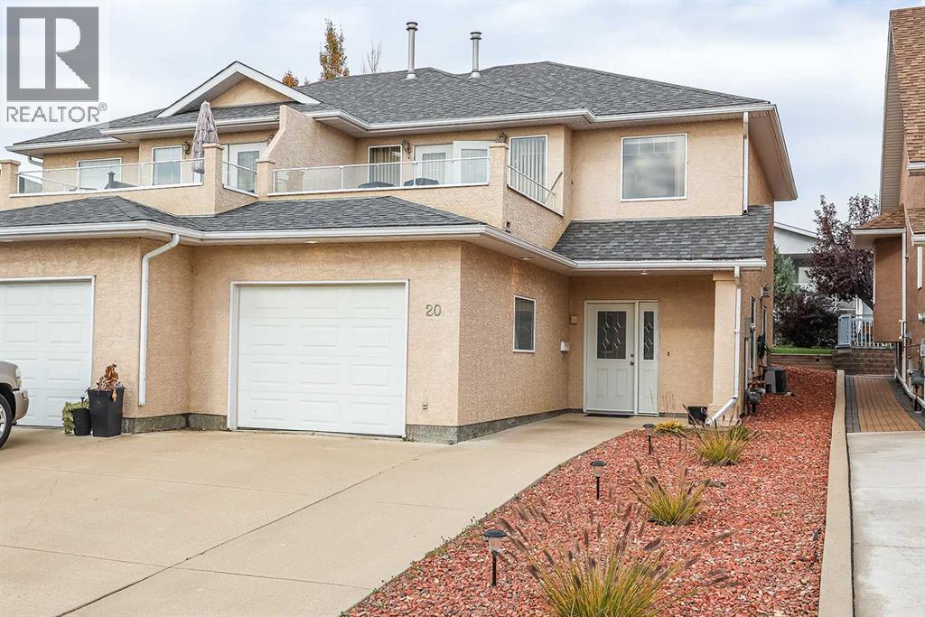 20 Taylor Mews Se Property Photo 1