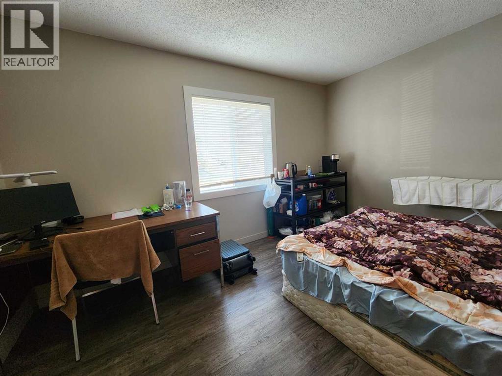 239 30 Avenue Nw Property Photo 12