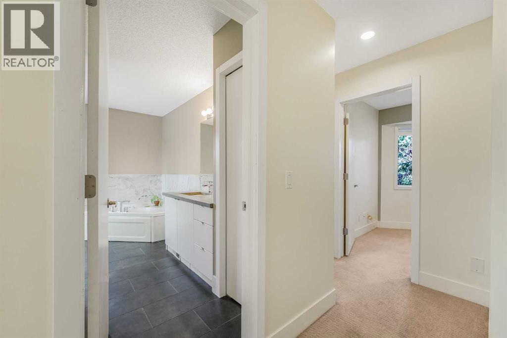 555 Killarney Glen Court Sw Property Photo 36