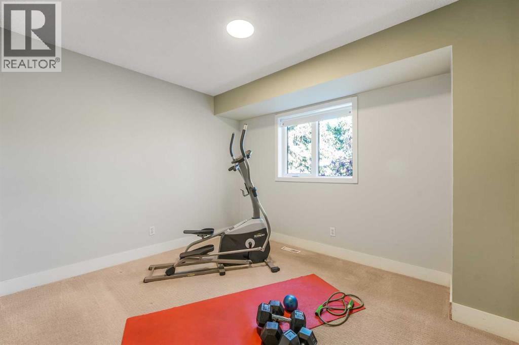 555 Killarney Glen Court Sw Property Photo 40