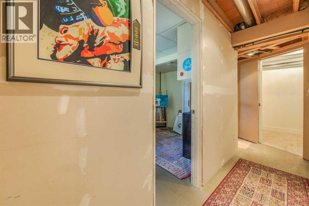 555 Killarney Glen Court Sw Property Photo 44