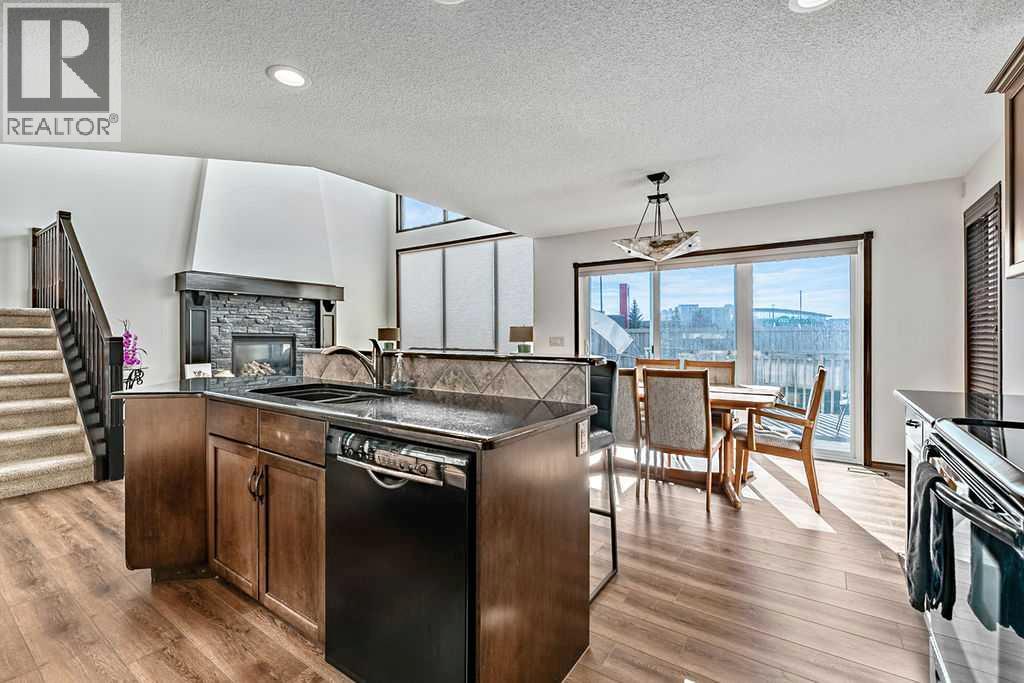 180 Chapalina Heights Se Property Photo 13