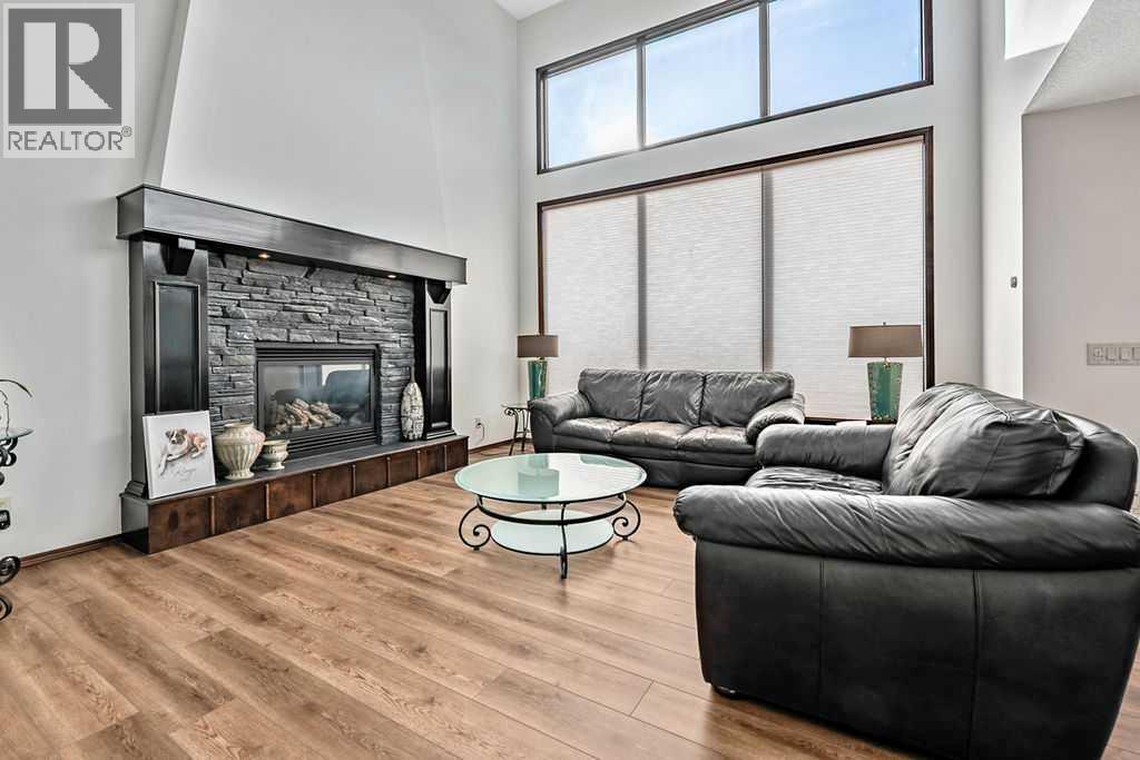 180 Chapalina Heights Se Property Photo 15