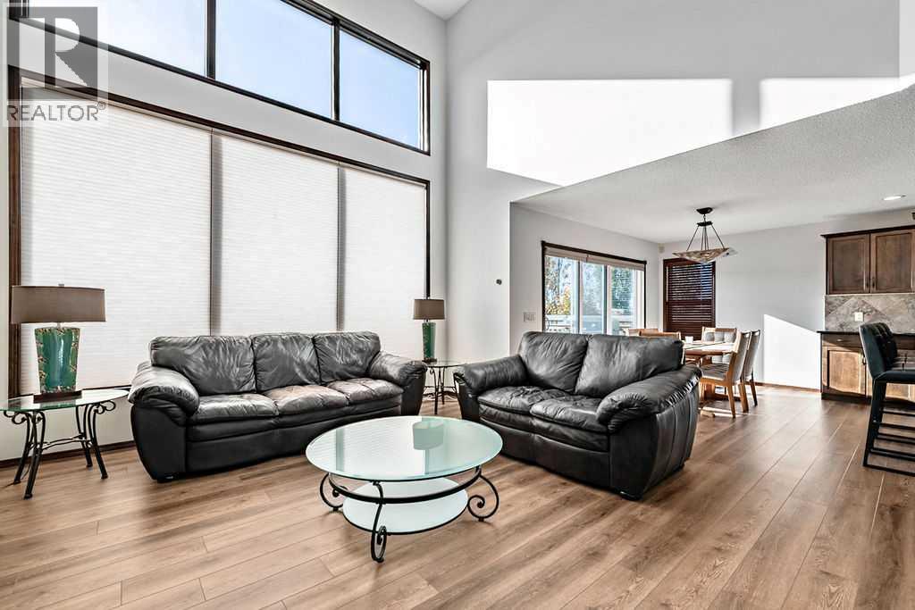 180 Chapalina Heights Se Property Photo 16