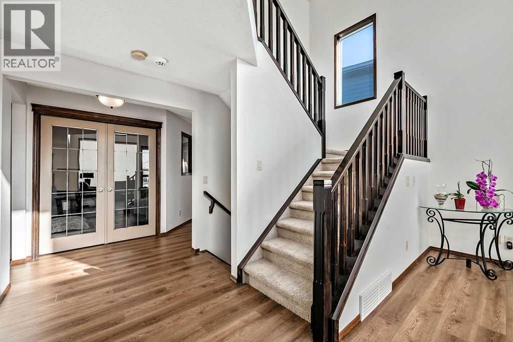 180 Chapalina Heights Se Property Photo 21