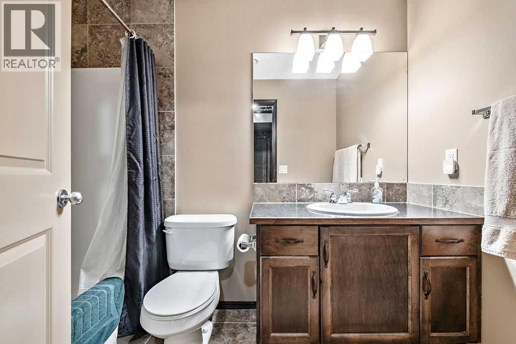 180 Chapalina Heights Se Property Photo 30