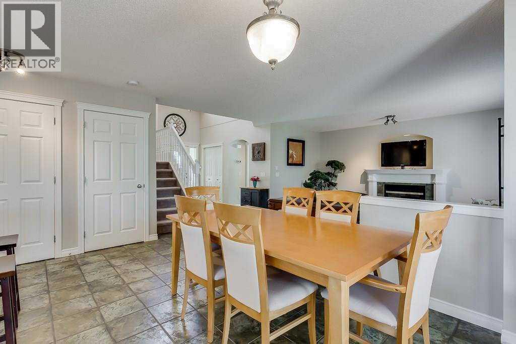 249 West Lakeview Place Property Photo 4