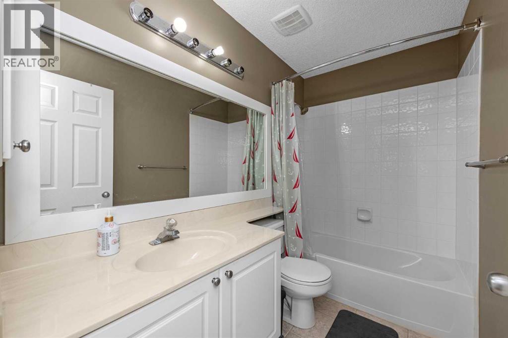 249 West Lakeview Place Property Photo 20