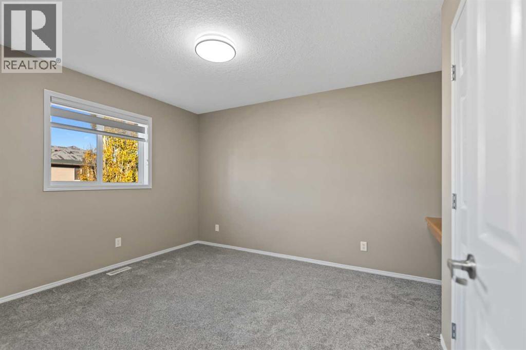 264 Willowmere Way Property Photo 27