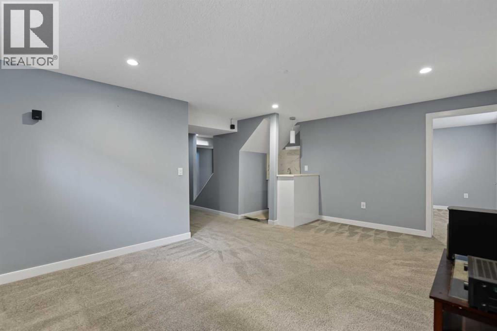 264 Willowmere Way Property Photo 36