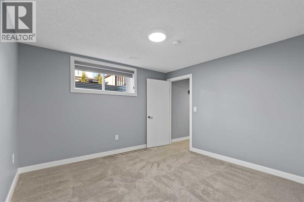 264 Willowmere Way Property Photo 37