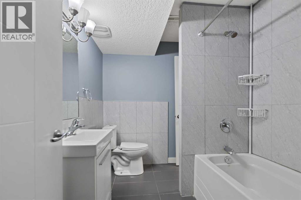 264 Willowmere Way Property Photo 38