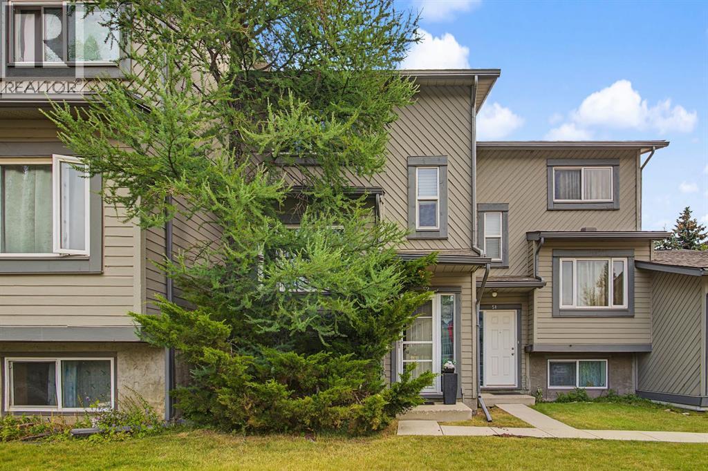 12 Templewood Drive Northeast Photo de la propriété 1