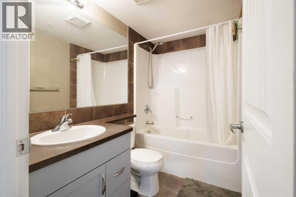 31 Country Village Manor Northeast Property Photo 23