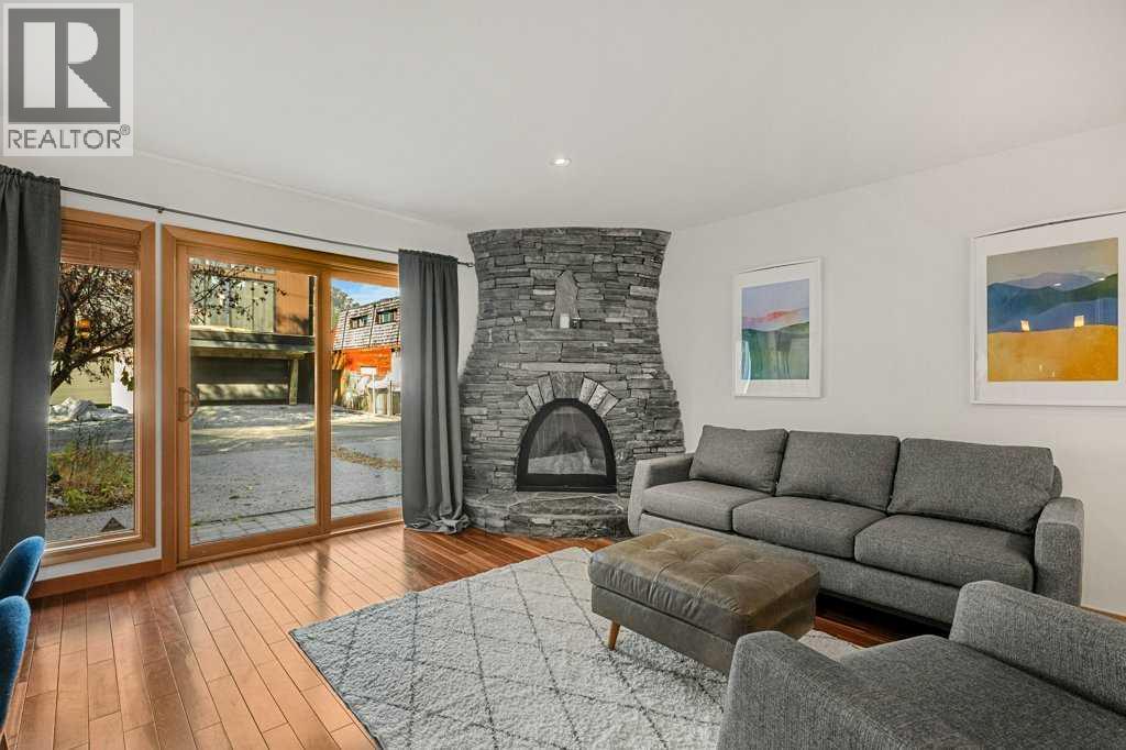 714 3rd Street Property Photo 5
