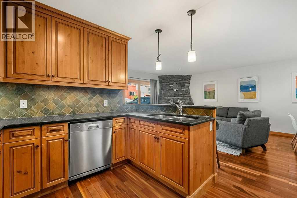 714 3rd Street Property Photo 17